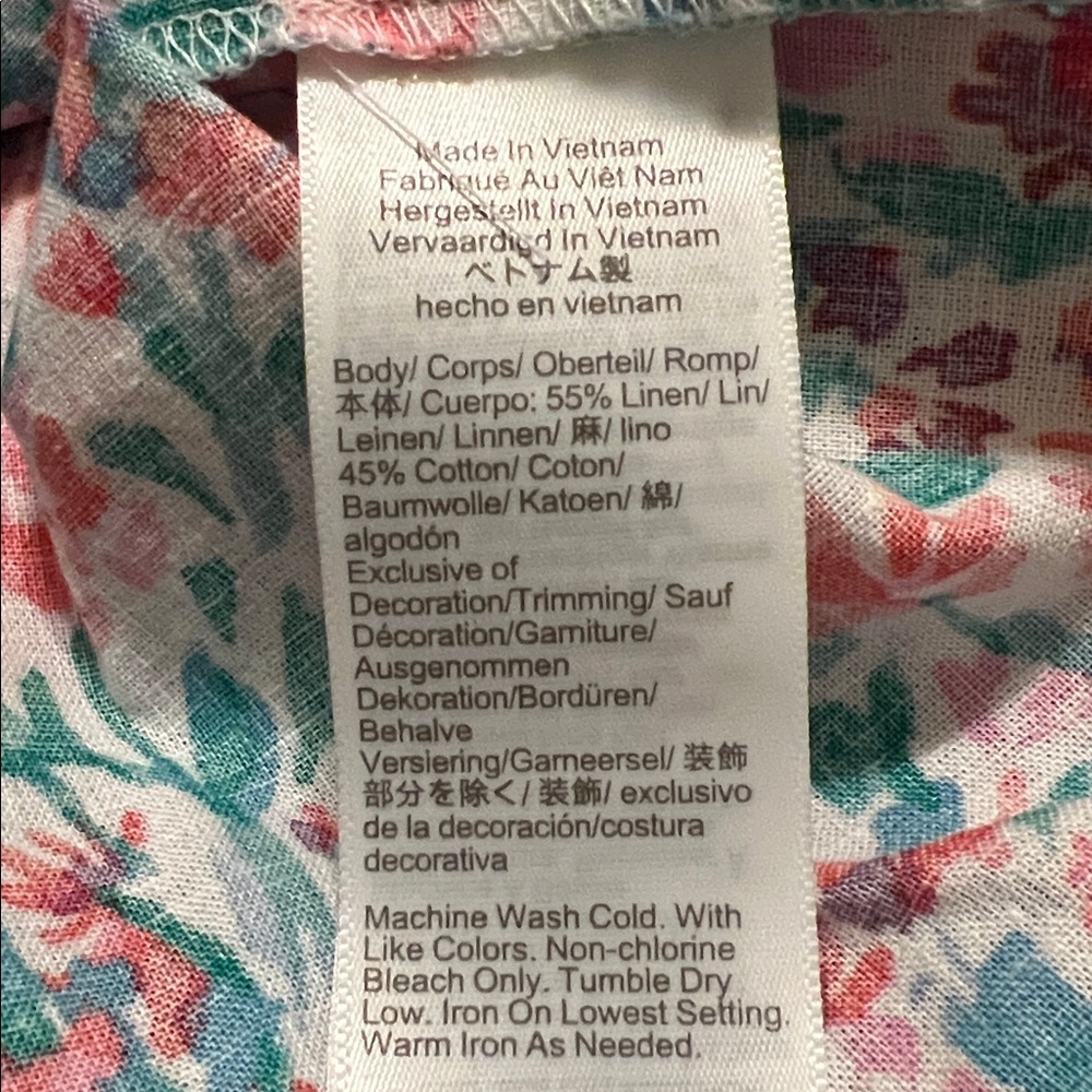 NWT, J.CREW FLORAL, SHORT SLEEVE TOP, COTTON/LINEN SIZE L - Picture 10 of 10